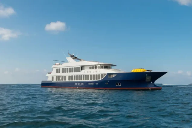 origin-cruise-galapagos-2